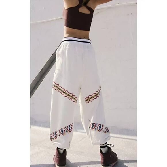 New Free People Crystal Sports Embroidered Harem Jogger Pants $198 LARGE White - Picture 3 of 7